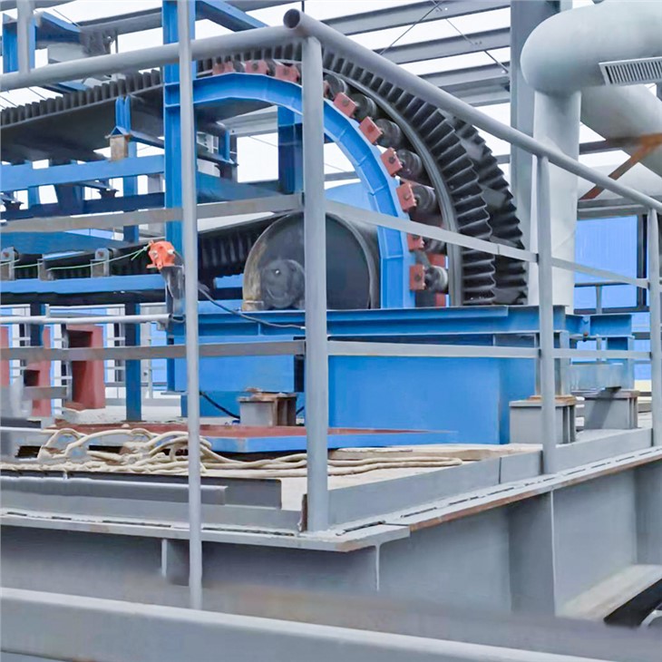 سيور ناقلة عمودية بجدار جانبي